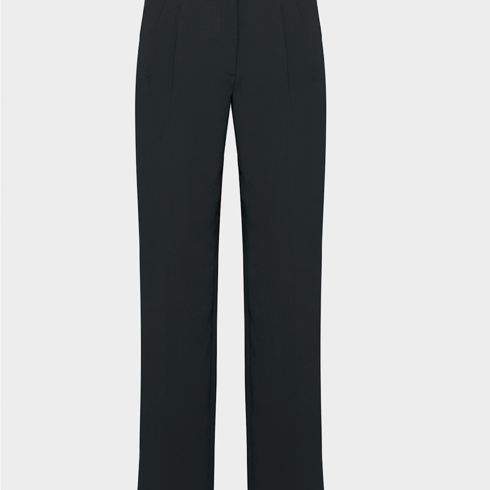 Aritzia The Effortless Pant Lo-Rise - Crepette